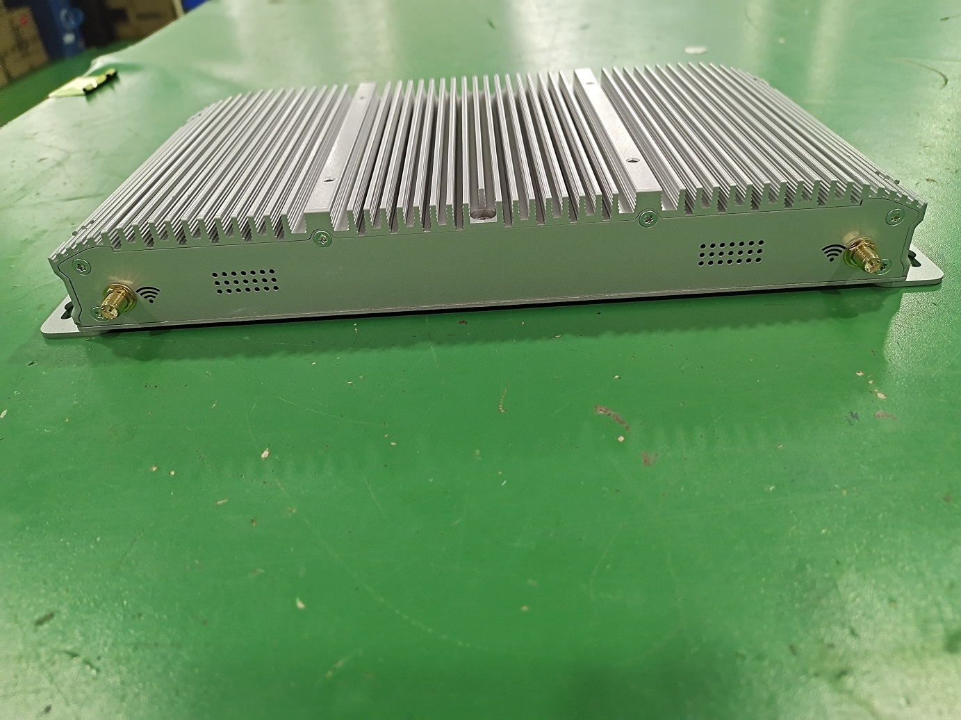 EPC-110001-无风扇嵌入式工控机